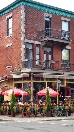 黑羊脂墨玉籽料截图1